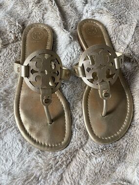 Tory Burch Metallic Brushed Gold Logo Thong Sandals